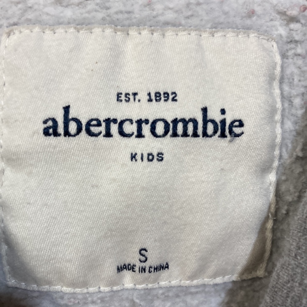 KIDS Abercrombie Hoodie - Picture 3 of 6